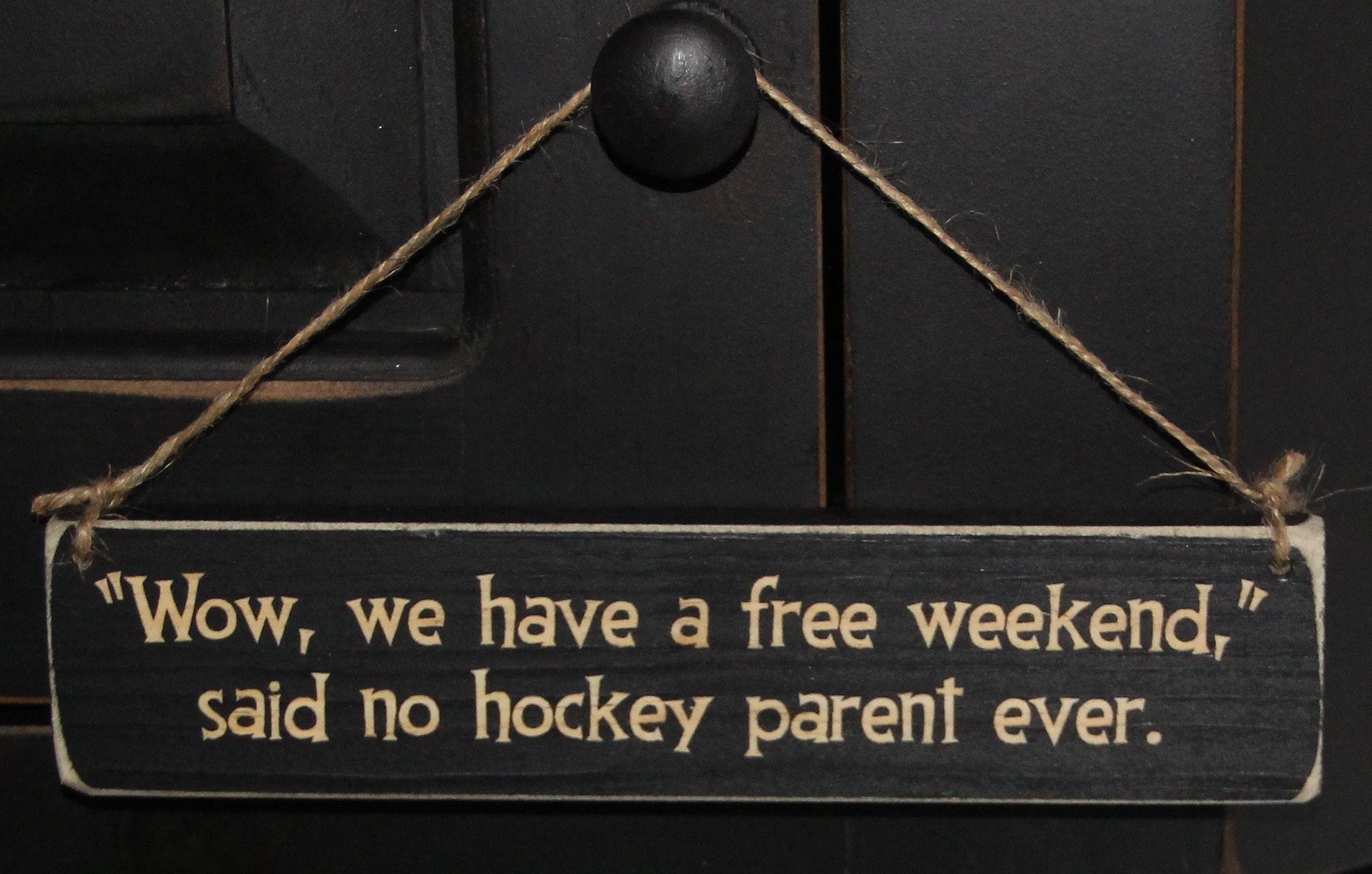 Hockey Photo Display: Laser Cut Wood Sign, Hockey Mom/Dad Gift