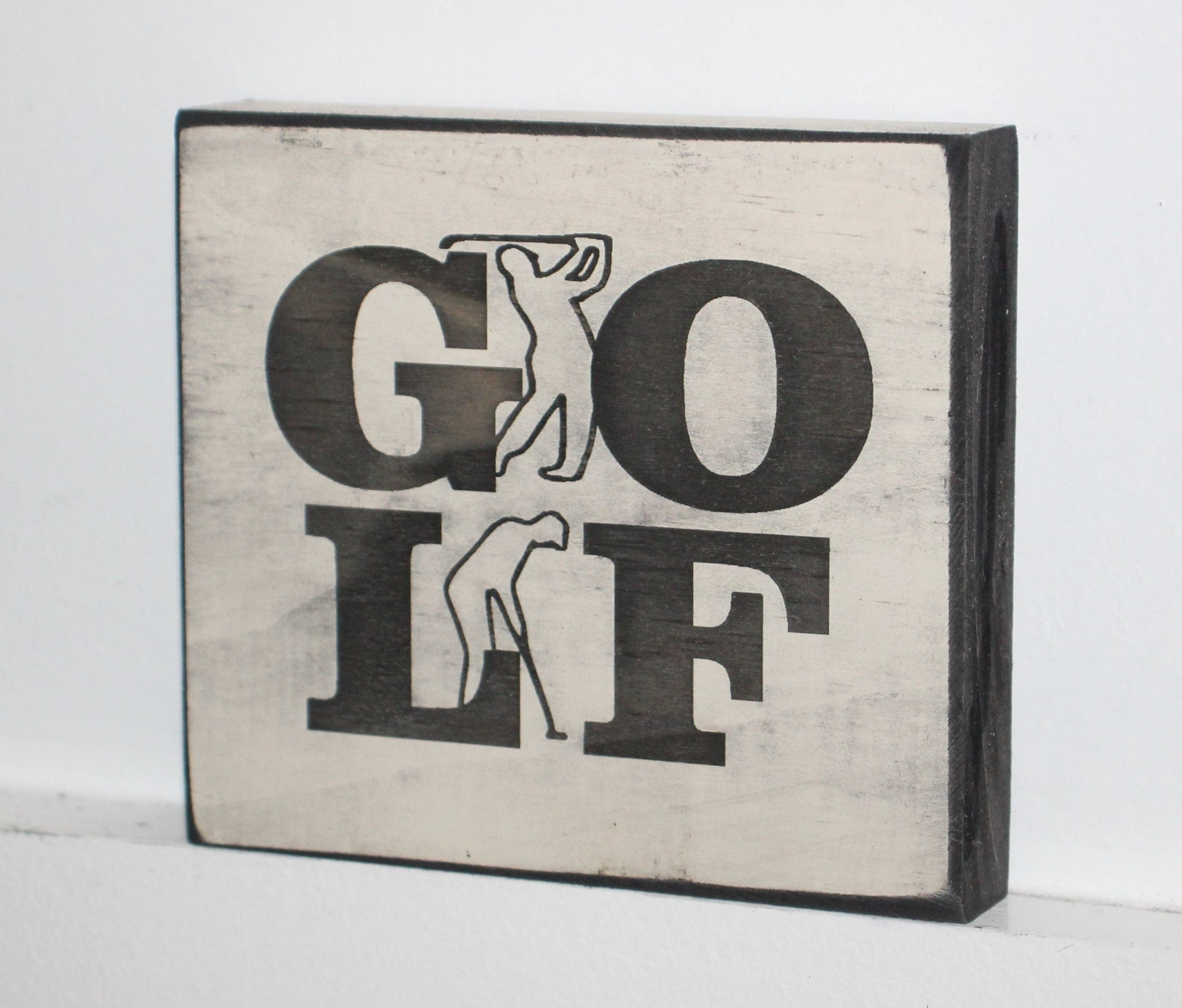 Golf Ornament: Christmas Gift for Golfers