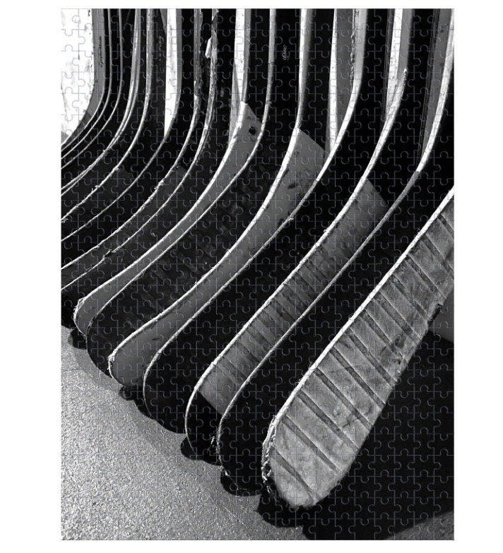 Hockey Sticks Puzzle: Wooden Jigsaw, Hockey Family Gift (500 Piece)