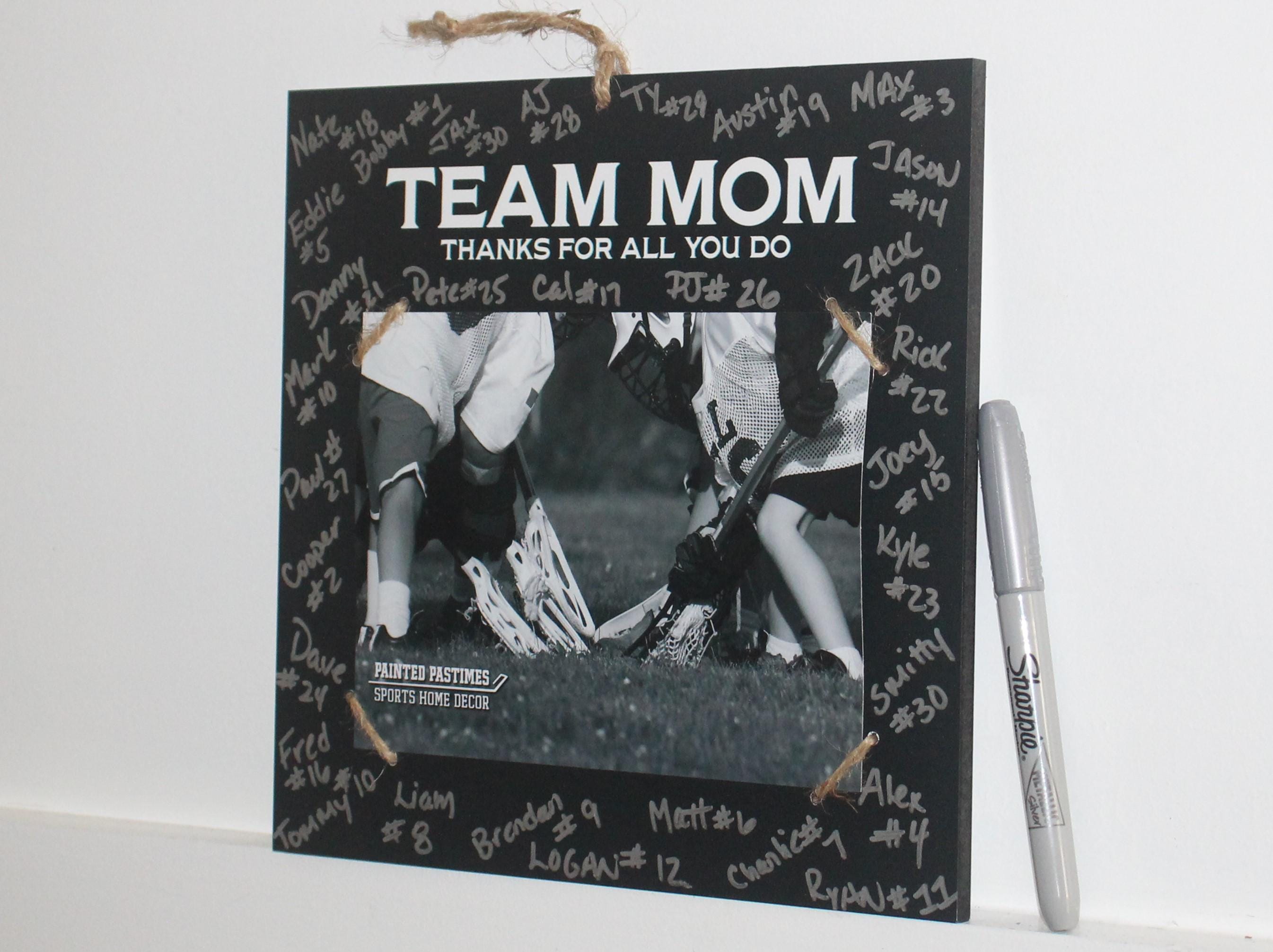 Personalized Team Mom Photo Display: Sports Gift